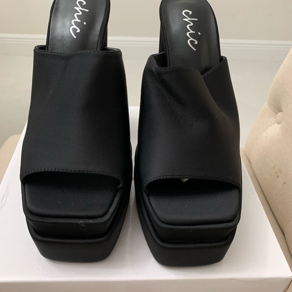 GORGEOUS PLATFORM MULES BLOCK HEEL♥️ - Picture 4 of 7